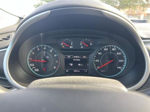 Used 2022 Chevrolet Malibu RS image 33