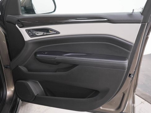 Used 2014 Cadillac SRX Luxury AWD/4WD image 12