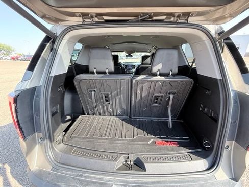 Used 2023 GMC Acadia AT4 w/ Technology Package AWD/4WD image 19