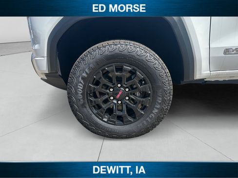 New 2026 GMC Canyon Elevation w/ LPO, Sports Bar Package AWD/4WD image 14