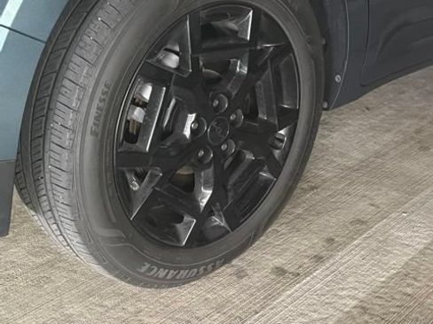 Used 2025 Kia Carnival SX w/ SX Dark Edition Package FWD image 13