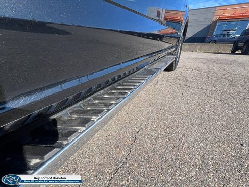 Used 2015 Ford F150 Lariat AWD/4WD image 9