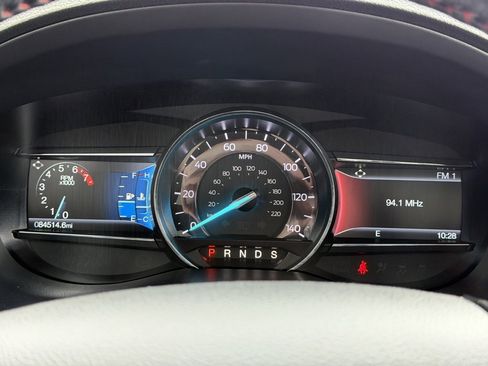 Used 2018 Ford Explorer Sport image 20