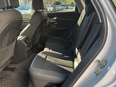 Used 2022 Audi Q5 2.0T Premium Plus image 14