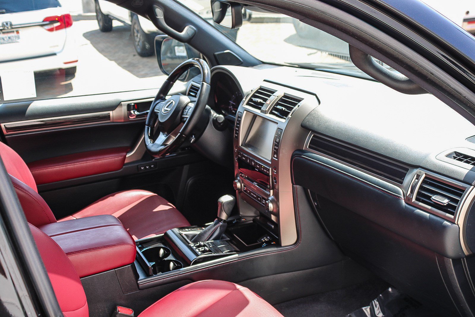 Used 2021 Lexus GX 460 Premium w/ Premium Package AWD/4WD image 18