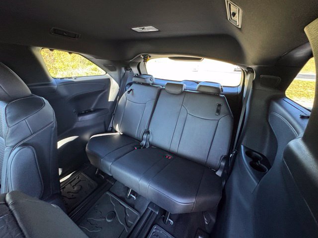 New 2026 Toyota Sienna XLE Woodland Edition AWD/4WD image 20