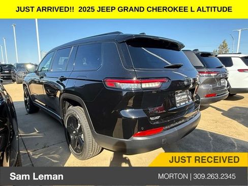 New 2025 Jeep Grand Cherokee L Altitude image 12