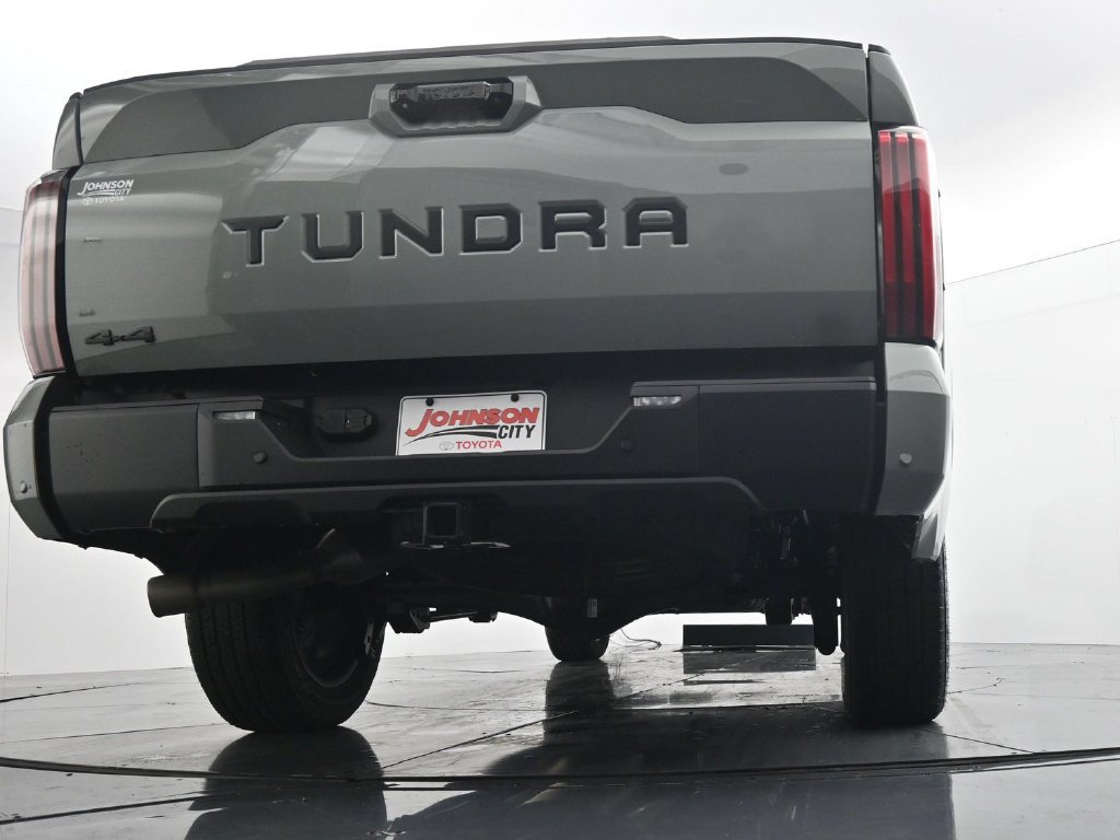 Used 2026 Toyota Tundra Limited AWD/4WD image 35
