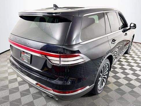 Used 2022 Lincoln Aviator Reserve AWD/4WD image 7