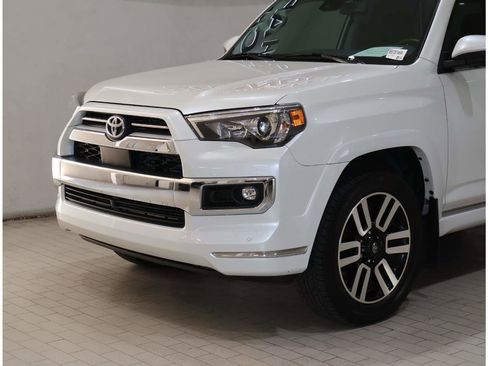 Used 2024 Toyota 4Runner Limited AWD/4WD image 2