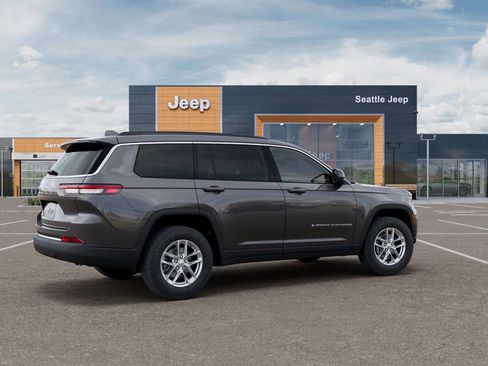 New 2026 Jeep Grand Cherokee L Laredo AWD/4WD image 5