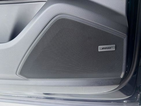 Certified 2023 Porsche Cayenne Platinum Edition AWD/4WD image 9