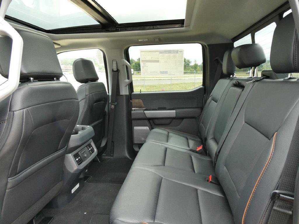 New 2027 Ford F250 Lariat AWD/4WD image 16