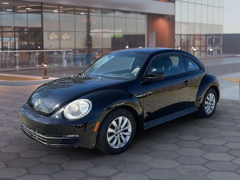 Used 2015 Volkswagen Beetle 1.8T image 1