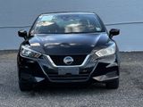 Used 2021 Nissan Versa SV image 2