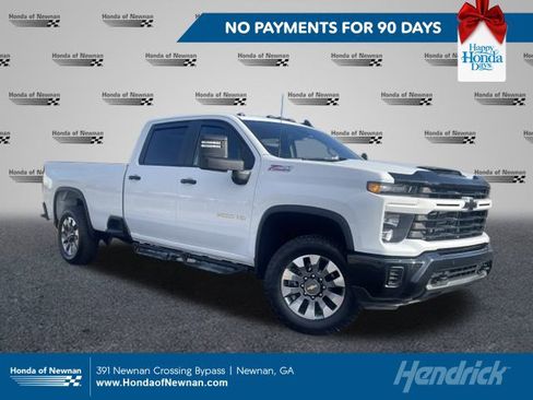 Used 2025 Chevrolet Silverado 2500 Custom w/ Custom Value Package image 1