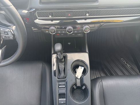 Used 2025 Honda Civic Sport Touring image 11