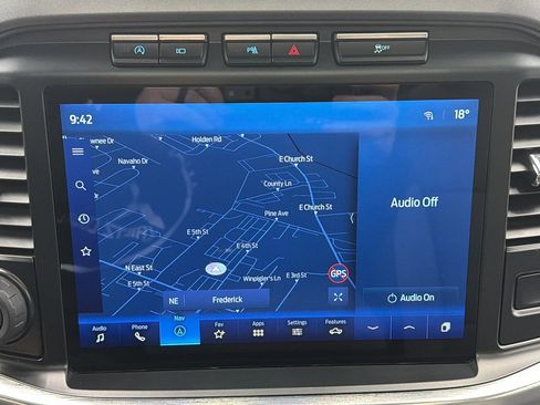 Used 2023 Ford F150 Lariat w/ Equipment Group 502A High image 21