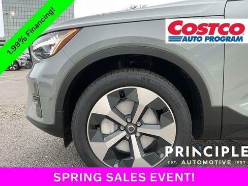 New 2026 Volvo XC40 B5 Plus w/ Protection Package Premier AWD/4WD image 9