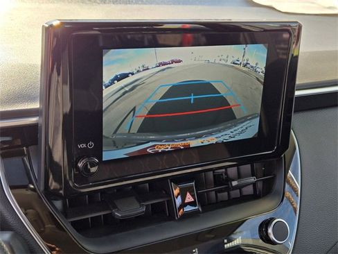 Certified 2024 Toyota Corolla LE image 22