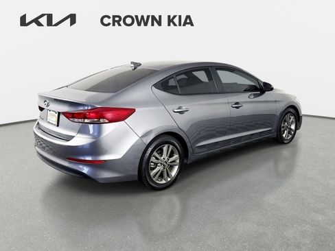 Used 2018 Hyundai Elantra SEL FWD image 5