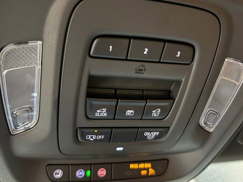 Certified 2024 Cadillac CT5 V w/ Platinum Package image 42