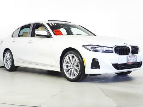 Certified 2023 BMW 330i Sedan RWD image 4