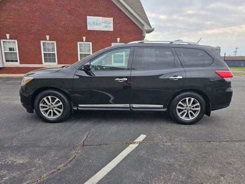 Used 2016 Nissan Pathfinder SL w/ SL Premium Package image 5