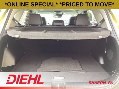 Used 2024 Kia Seltos SX w/ SX Sunroof Package AWD/4WD image 11