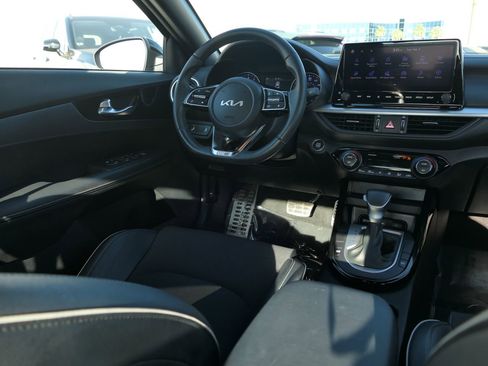 Used 2024 Kia Forte GT-Line image 24