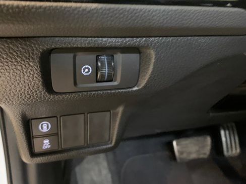 Used 2023 Honda Civic Sport image 18