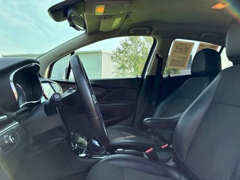 Used 2018 Buick Encore Preferred FWD image 21