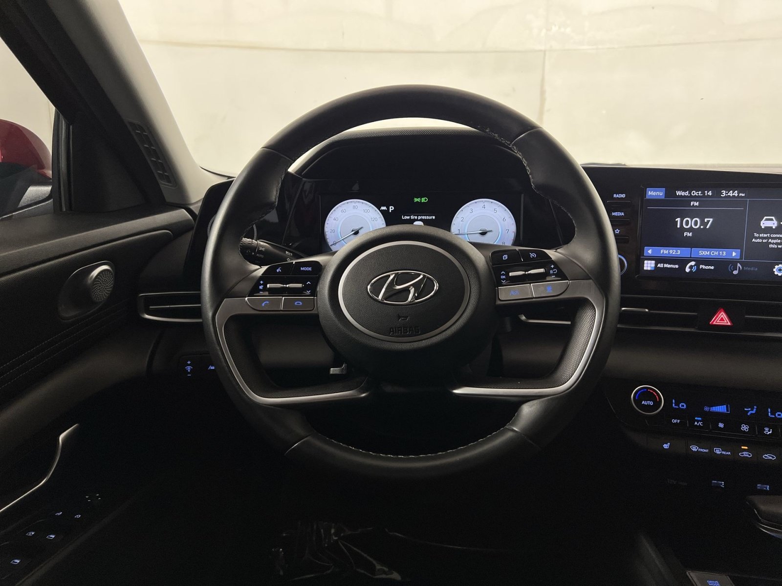 Used 2021 Hyundai Elantra SEL w/ Convenience Package FWD image 21