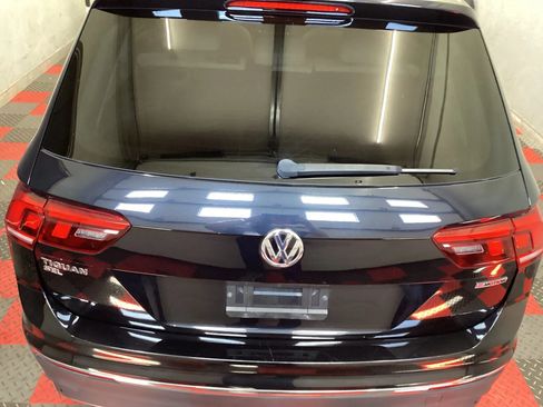 Used 2019 Volkswagen Tiguan SEL AWD/4WD image 27