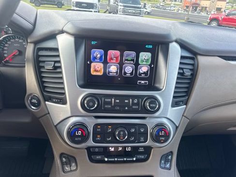 Used 2017 GMC Yukon SLT w/ Premium Edition RWD image 20