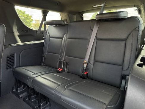 Used 2023 GMC Yukon XL Denali AWD/4WD image 30