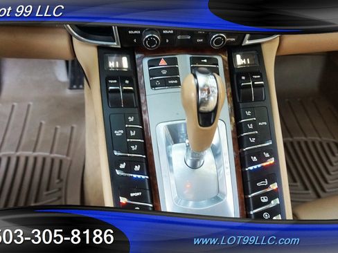 Used 2012 Porsche Panamera w/ Bose Audio Pkg image 25