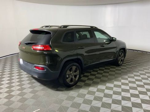 Used 2016 Jeep Cherokee 75th Anniversary FWD image 6