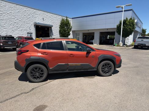 Used 2024 Subaru Crosstrek 2.5i Wilderness w/ Wilderness Package AWD/4WD image 18