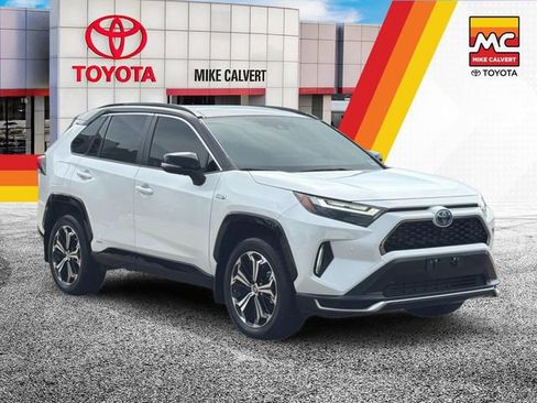 Used 2024 Toyota RAV4 XSE w/ Premium Package AWD/4WD image 7