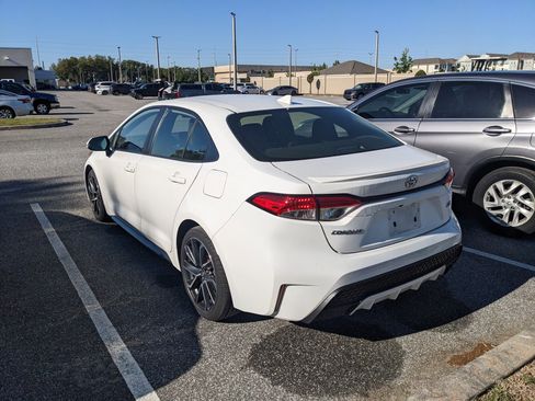 Used 2022 Toyota Corolla SE image 10