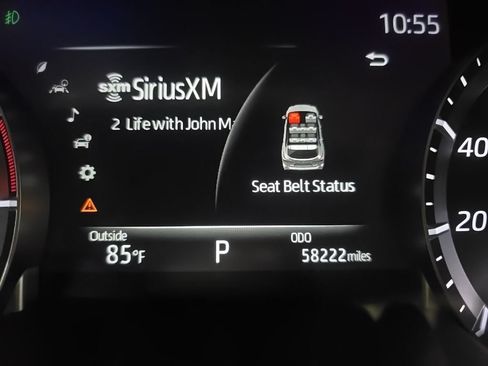Used 2023 Toyota Highlander XLE AWD/4WD image 24
