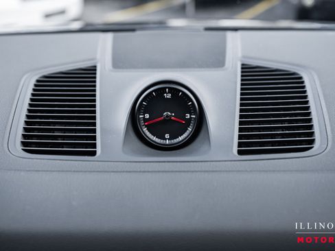 Used 2019 Porsche Cayenne S image 24