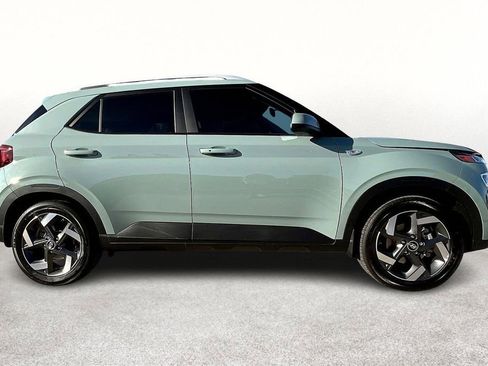 New 2026 Hyundai Venue SEL image 8
