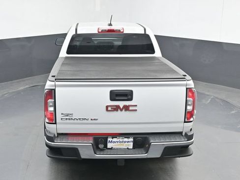 Used 2020 GMC Canyon 2WD Crew Cab w/ Convenience Package image 34