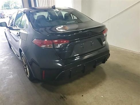 Used 2024 Toyota Corolla Sedan w/ SE Convenience Package FWD image 4