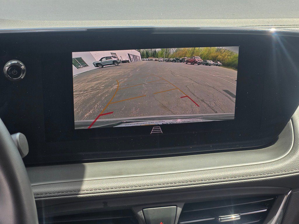 Used 2025 Buick Encore GX Preferred FWD image 25
