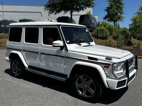 Used 2017 Mercedes-Benz G 550 image 2