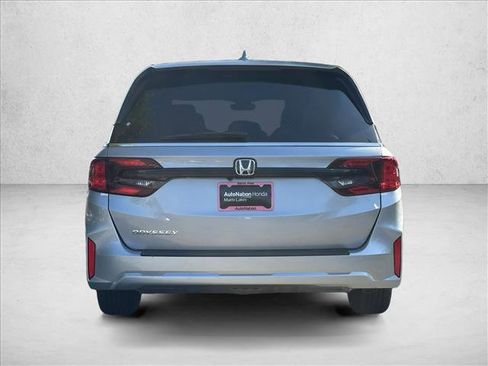 New 2026 Honda Odyssey EX-L image 8