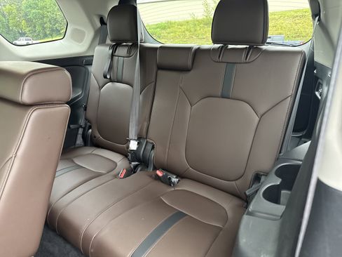 Used 2023 Honda Pilot Elite image 8